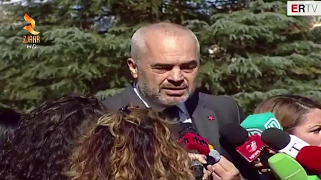 360° Gradë - Rama Sulmon Gazetarët, Keta Te Fundit Nuk E Lejen Te Mbaroje Fjalimin