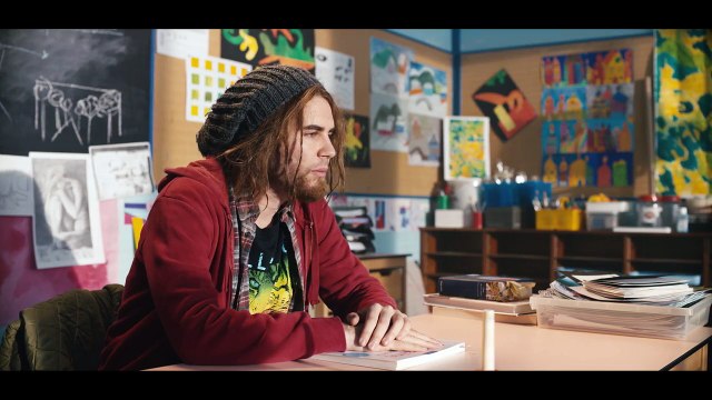 CYPRIEN-DESSINE-MOI UN ALIEN (court métrage)