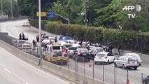 Tiroteos cierran dos importantes autovías de Rio de Janeiro