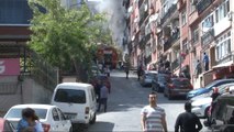 Beyoğlu’nda patlayan trafo paniğe neden oldu