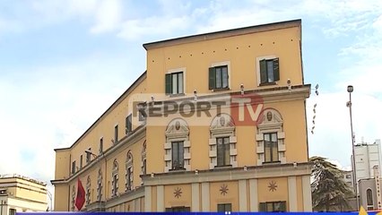 Report TV - Punonjësit që morën nga 2 paga në zyrat e shtetit