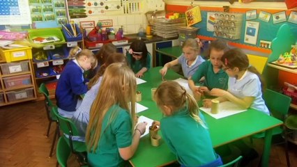 Do Re Mi Dona.s01e01.Caerffili- Yr Ysgol