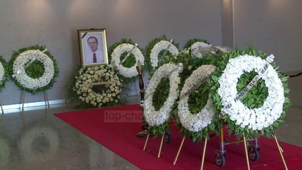 Homazhet për Dritan Priftin - Top Channel Albania - News - Lajme