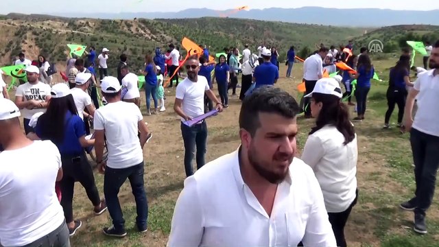 Cudi Dağı eteklerinde engellilerin uçurtma sevinci - ŞIRNAK