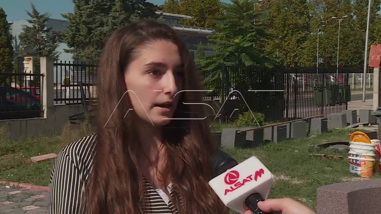 Образование, се уште не се отстранети грешките...