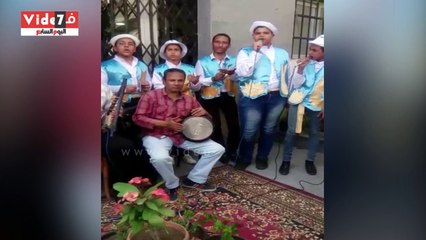 وزيرة التخطيط تفتتح مركز خدمات حى الأربعين على أنغام السمسمية