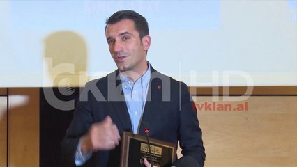 Veliaj, cmim per persosmeri ne sherbimin publik