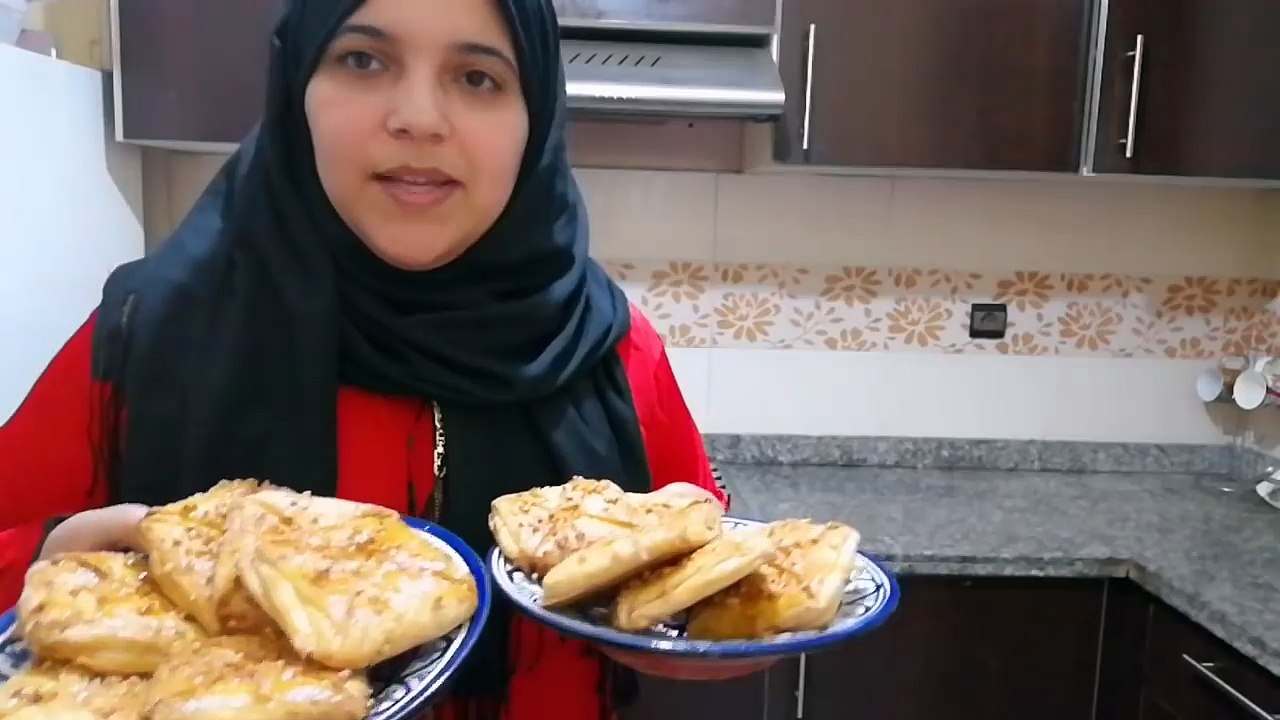 رغايف مورقين بالعجينة السحرية من شهيوات رمضان 