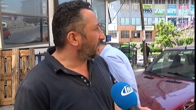 İstanbul'da Feci Kaza! Freni Boşalan Kamyonet 4 Araca Çarptı