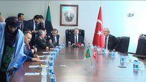 Başbakan Yardımcısı Recep Akdağ, Cezayi Meclis Başkanı Abdelhamid Si Afif ile görüştü