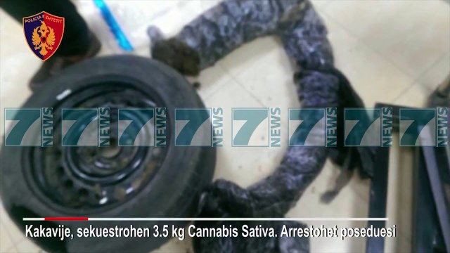 KAPET HASHASH NE KAKAVIJE, POLICIA ARRESTON NJE PERSON - News, Lajme - Kanali 15