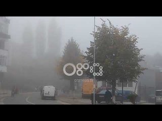 Videolajm - Mjegulla mbulon Kukësin, policia apelon për kujdes në Rrugën e Kombit
