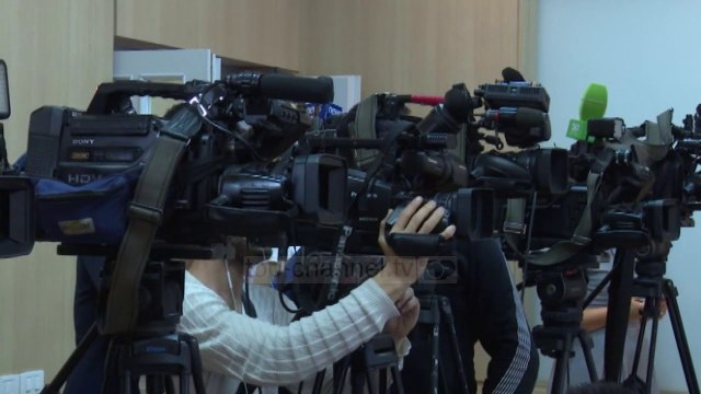 Habilaj , Basha: Çfarë pret Rama të arrestojë Tahirin - Top Channel Albania - News - Lajme