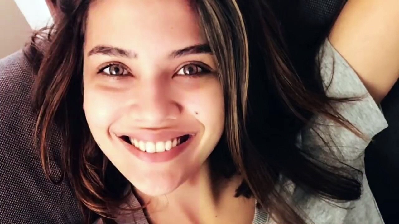 مسلسل تركي جديد ل ايلول بطلة الازهار الحزينة بيران داملا يلماز في 2018