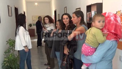 Report TV - Lezhë, hapet qendra funksionale për fëmijët në nevojë