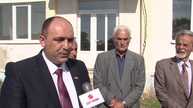 Fazli Hoxha takohet me anëtarët e shoqatës letrare ''Penat e Dushkajës'' - Lajme