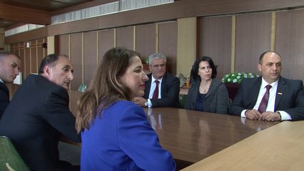 Fazli Hoxha takohet me anëtarët e Shoqatës së Intelektualëve ''Jakova'' - Lajme