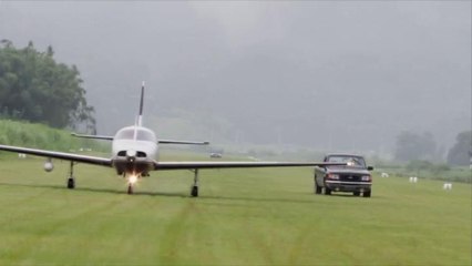 #حب_عبر_الزمن | تصرف جنوني .. "بيدرو" يخطف "إليكس" على متن طائرة خاصة !