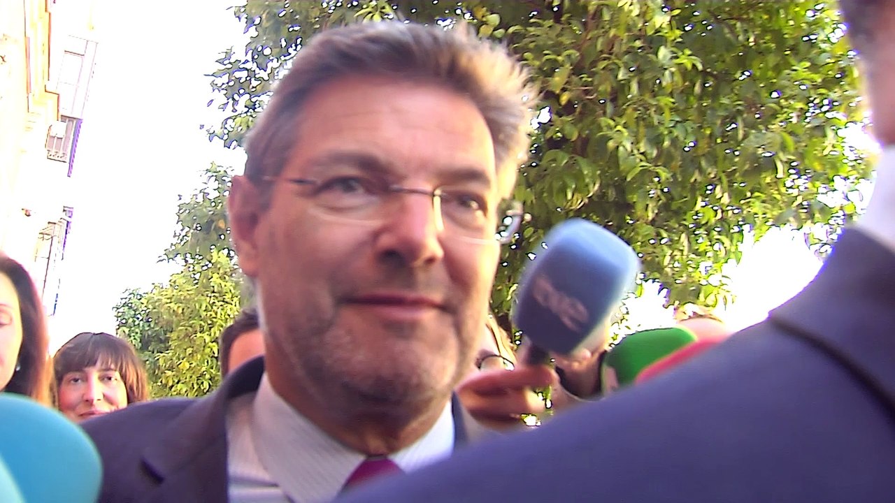 Catalá espera poder resolver "la tensión" con el poder judicial