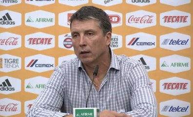 Robert Dante Siboldi en conferencie de prensa