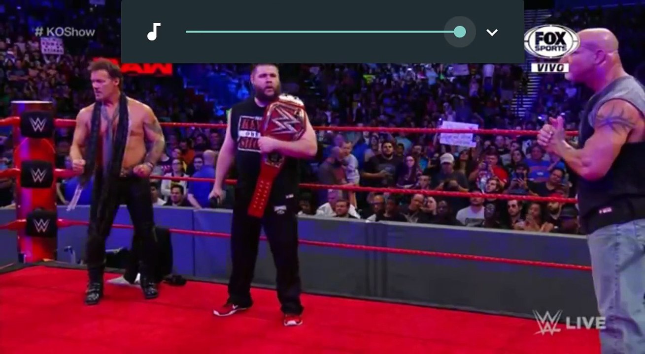 GOLDBERG Y ROMAN REIGNS LE APLICAN LANZA A BRAUN STROWMAN EN ESPAÑOL WWE RAW 2/1/17 EN ESPAÑOL