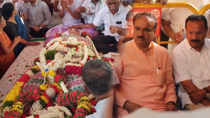 ಜಯನಗರ ಶಾಸಕ ಬಿ ಎನ್ ವಿಜಯ್ ಕುಮಾರ್ ವಿಧಿವಶ | ರಾಜಕೀಯ ನಾಯಕರು ಆಪ್ತರ ಸಂತಾಪ  | Oneindia Kannada