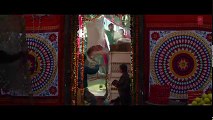 Queen- London Thumakda ( FULL HD VIDEO SONG ) - Kangana Ranaut, Raj Kumar Rao -