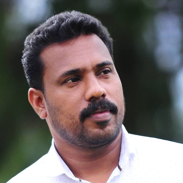 കേരളത്തിന്റെ ഹീറോ നാസർ ഇക്കായെ കണ്ടു പിടിച്ചത് ഈ സൂപ്പർ ഹീറോ | Oneindia Malayalam