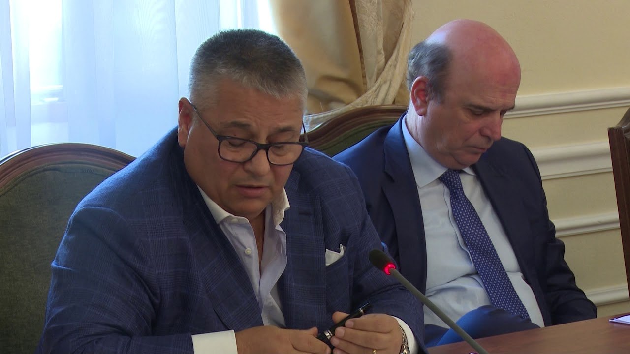 DEBATE NE KOMISIONIN E LIGJEVE, PD KUNDER RRITJES SE TARIFAVE GJYQESORE, PS “ATE E VENDOS KLGJ” LAJM