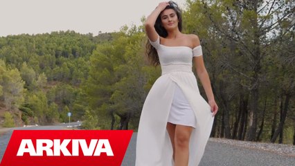 Tani Berisha - Princesha e mamit (Official Video 4K)