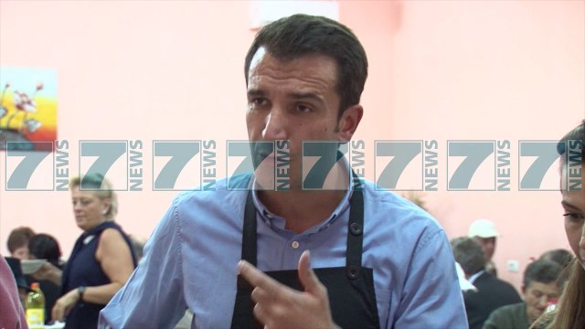 ERION VELIAJ SHTRON DREKE PER TE VARFERIT NE KOMBINAT - News, Lajme - Kanali 11