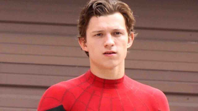 Avengers Infinity War: Spider Man, Tom Holland REVEALS the SECRET of Avengers| FilmiBeat