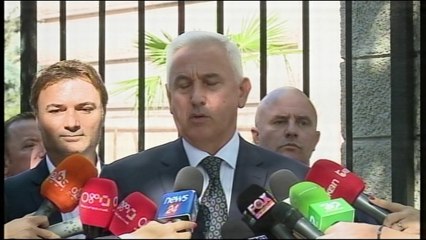 Descargar video: QENDRIMET PER ÇESHTJEN “TAHIRI”, PS THOTE SE NUK E PENGON DREJTESINE, PD E LSI “PA IMUNITET” LAJM