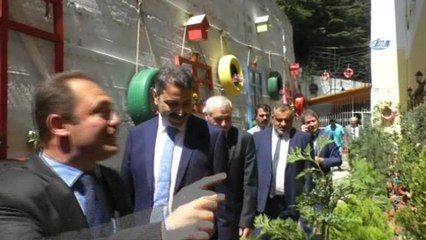 Okulun kullanılmayan bahçesini el birliğiyle güzelleştirdiler