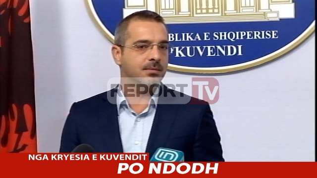 Report TV - Tahiri: Nëse deputetë të PS mendojnë që duhet të shkoj në burg, le të votojnë