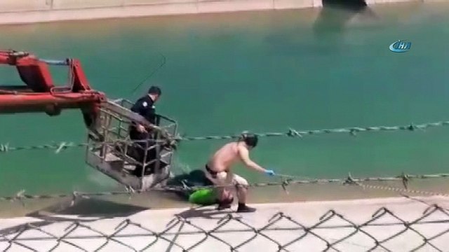 Sulama kanalına giren Suriyeli genç boğuldu