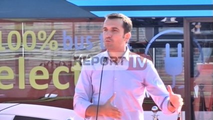 Report TV - Autobus elektrik në Tiranë,Veliaj: Po të vazhdojmë me këtë frymë ...