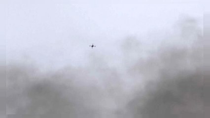 شاهد: متظاهرون فلسطينيون يسقطون طائرات إسرائيلية مسيرة