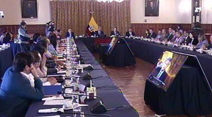 En el Palacio de Gobierno se desarrolla una reunión liderado por el presidente moreno sobre la situación en la frontera norte