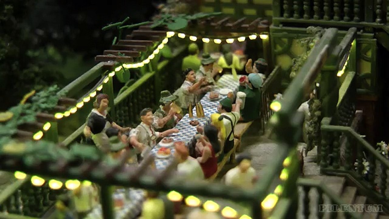 The City Edge Layout Model Railroad with amazing Miniature Cars in HO scale