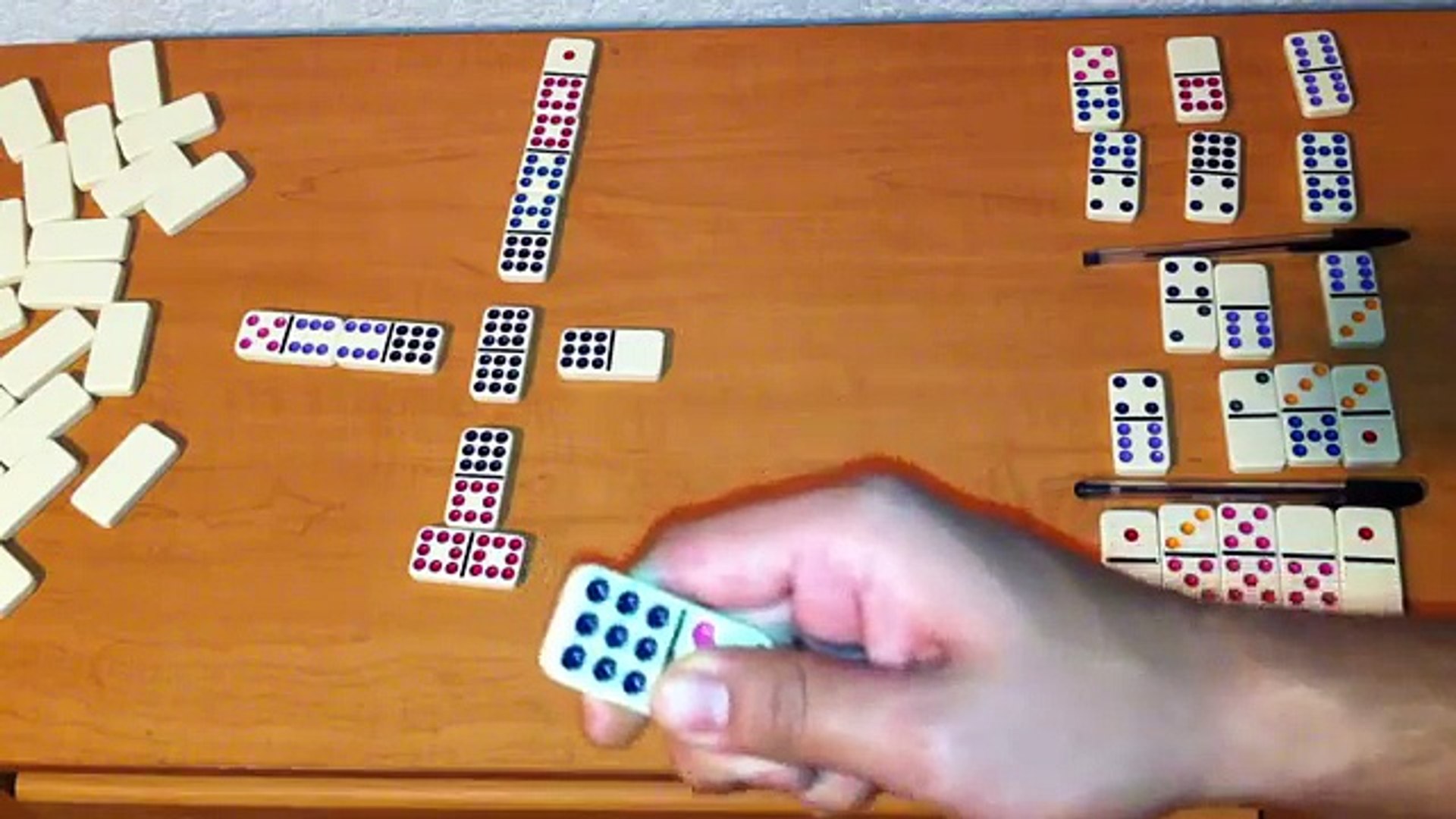 Tutorial para jugar domino cubano o domino doble 9 (Forma 5) - video  Dailymotion