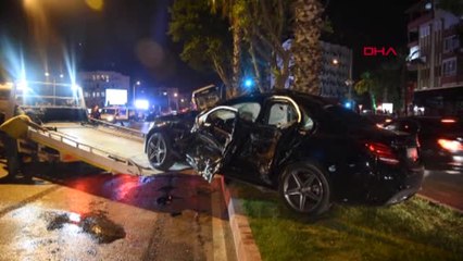 Antalya'da Zincirleme Kaza: 7 Yaralı