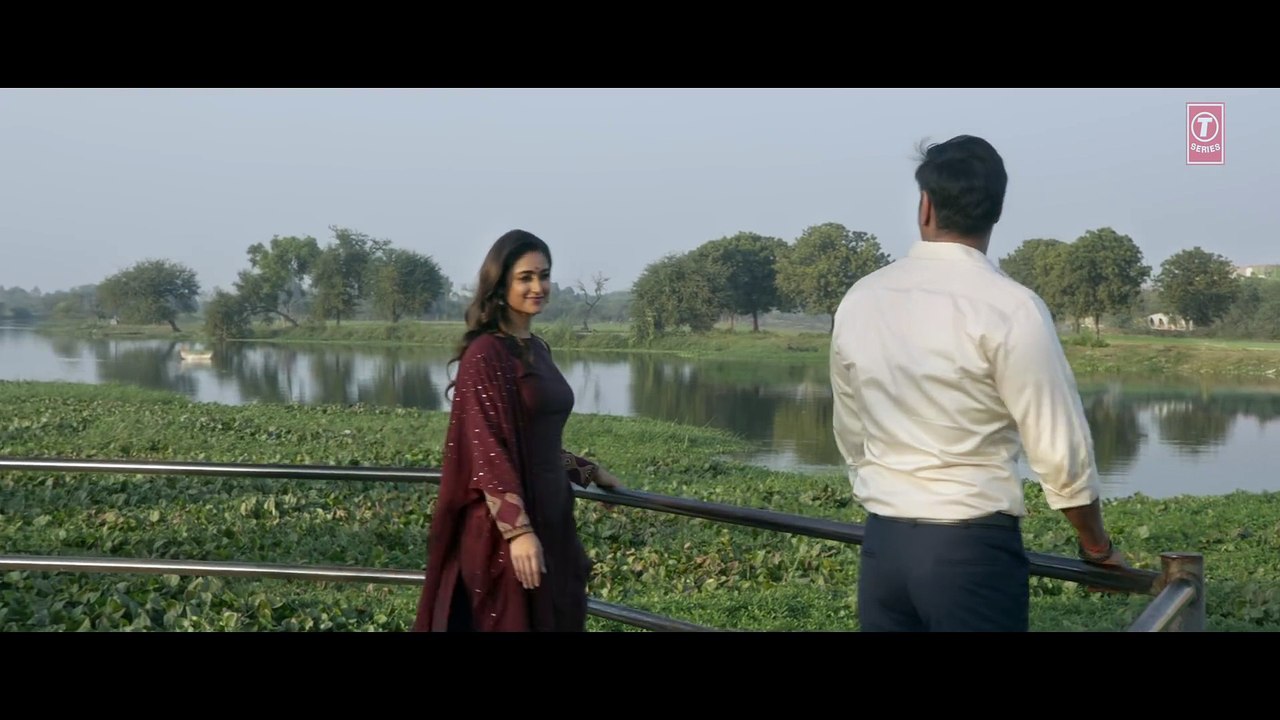 Sanu Ek Pal Chain Video _ Raid _ Ajay Devgn _ Ileana D'Cruz_ Tanishk B Rahat Fateh Ali Khan Manoj M