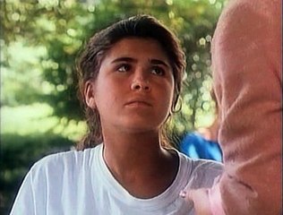 Degrassi High - 1x05 - Everybody Wants Something