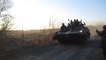Des ukrainiens à fond dans leur tank vont finir dans le fossé... FAIL