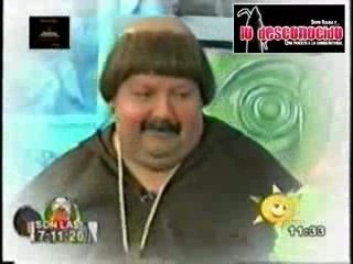 Videos de ovnis » muñeco elfo poseido en televisa