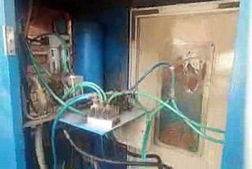 Pet blow molding machine_low