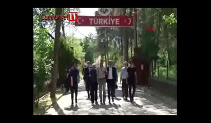 Yunanistan, kepçe operatörünü serbest bıraktı