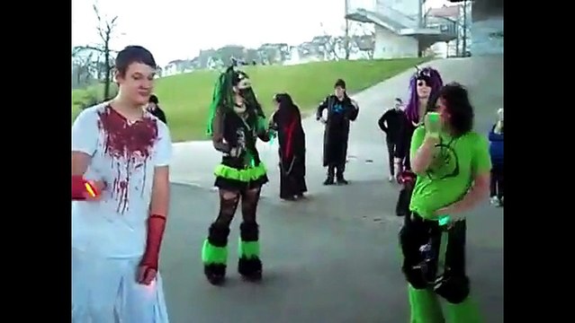 Punk/Emo Kids Dancing to Hardcore Tunez