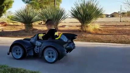 BATMAN Power Wheels Ride On for Kids 6V Batmobile Unboxing & Play